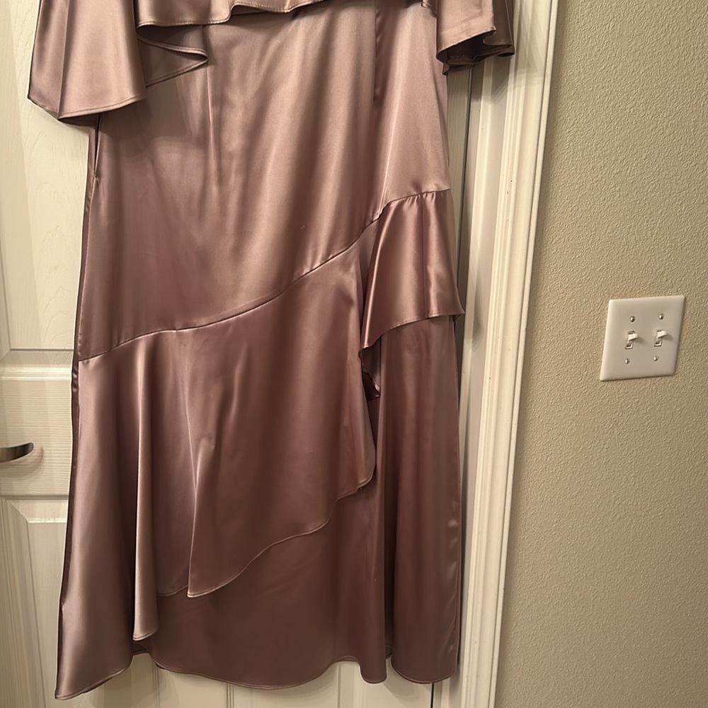 Dainty Jewells Elegant Satin Dress in Mauve - Picture 2 of 3
